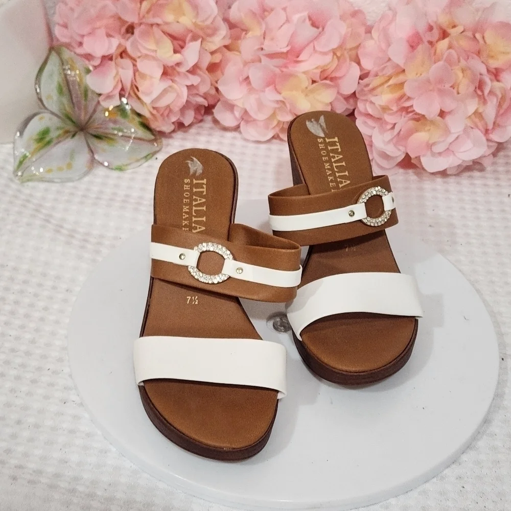 Toscanella Made In Italy Ulta Wedge Sandals with Rhinestones Detail Size 7.5